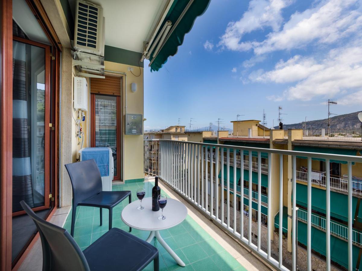 Azzurro Park Suite - De Vivo Realty Sorrento Eksteriør bilde
